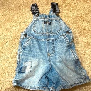Oskosh, toddlers 3T overalls.